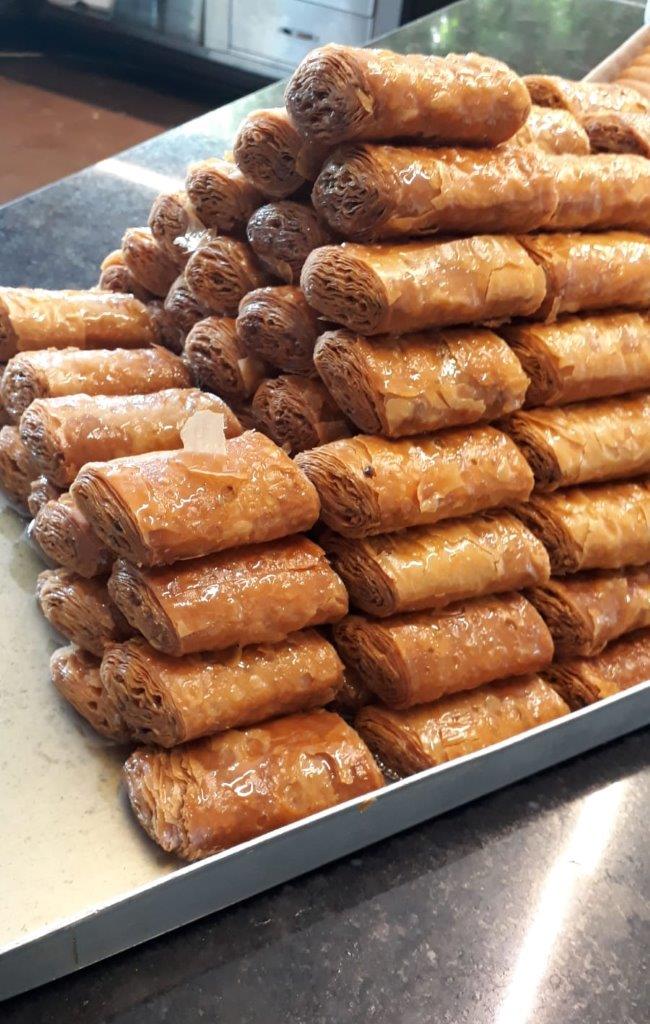 Adana Karakuş Tatlısı — yöresel lezzet görseli