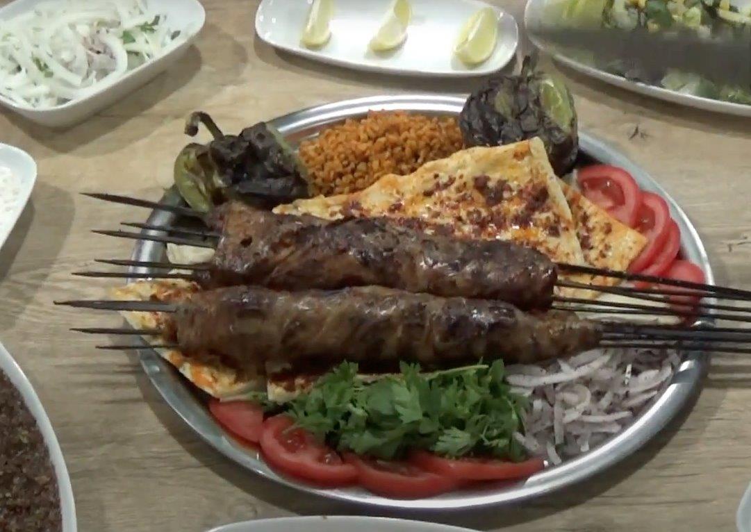 Diyarbakır Perdeli Ciğer Kebabı — yöresel lezzet görseli