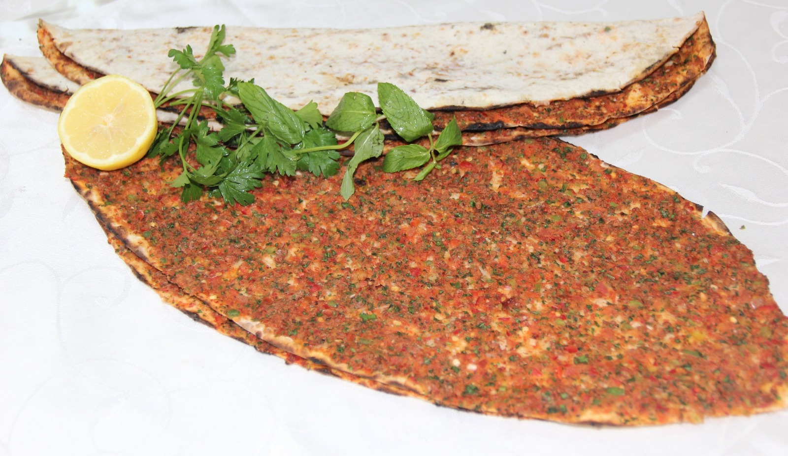 Antep Lahmacunu — yöresel lezzet görseli