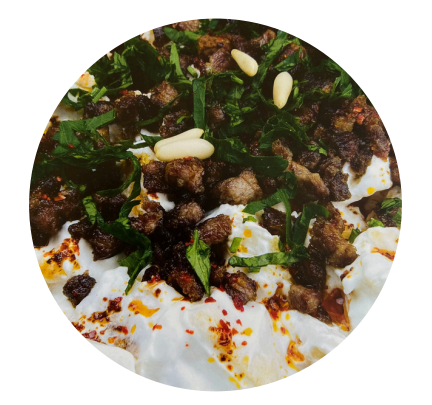 Hatay Yoğurtlu Kebap — yöresel lezzet görseli