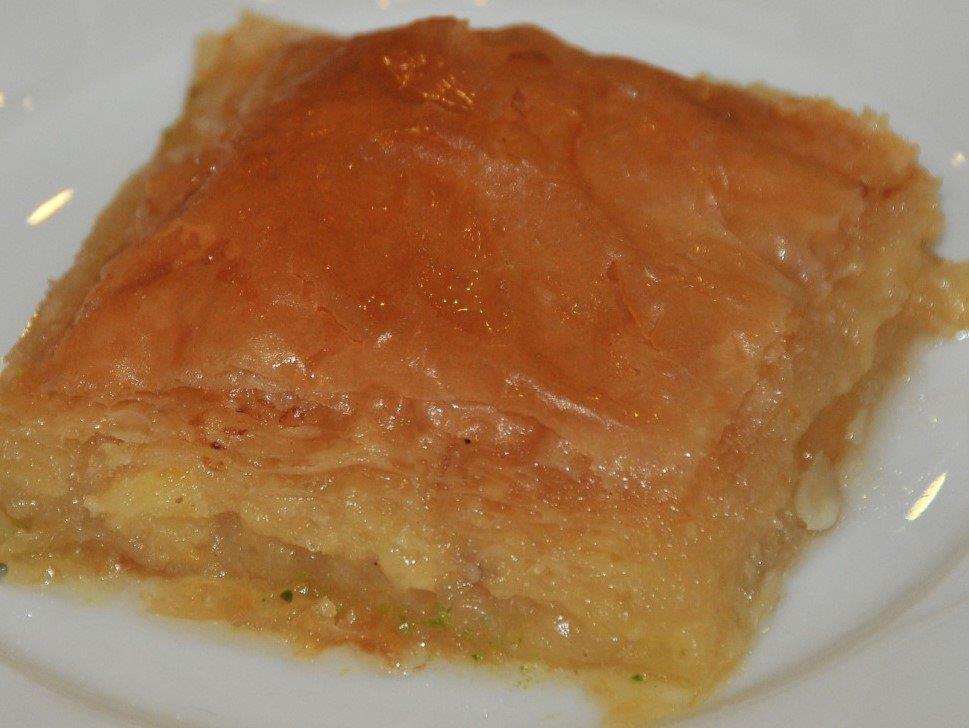 Akşehir Peynir Baklavası — yöresel lezzet görseli