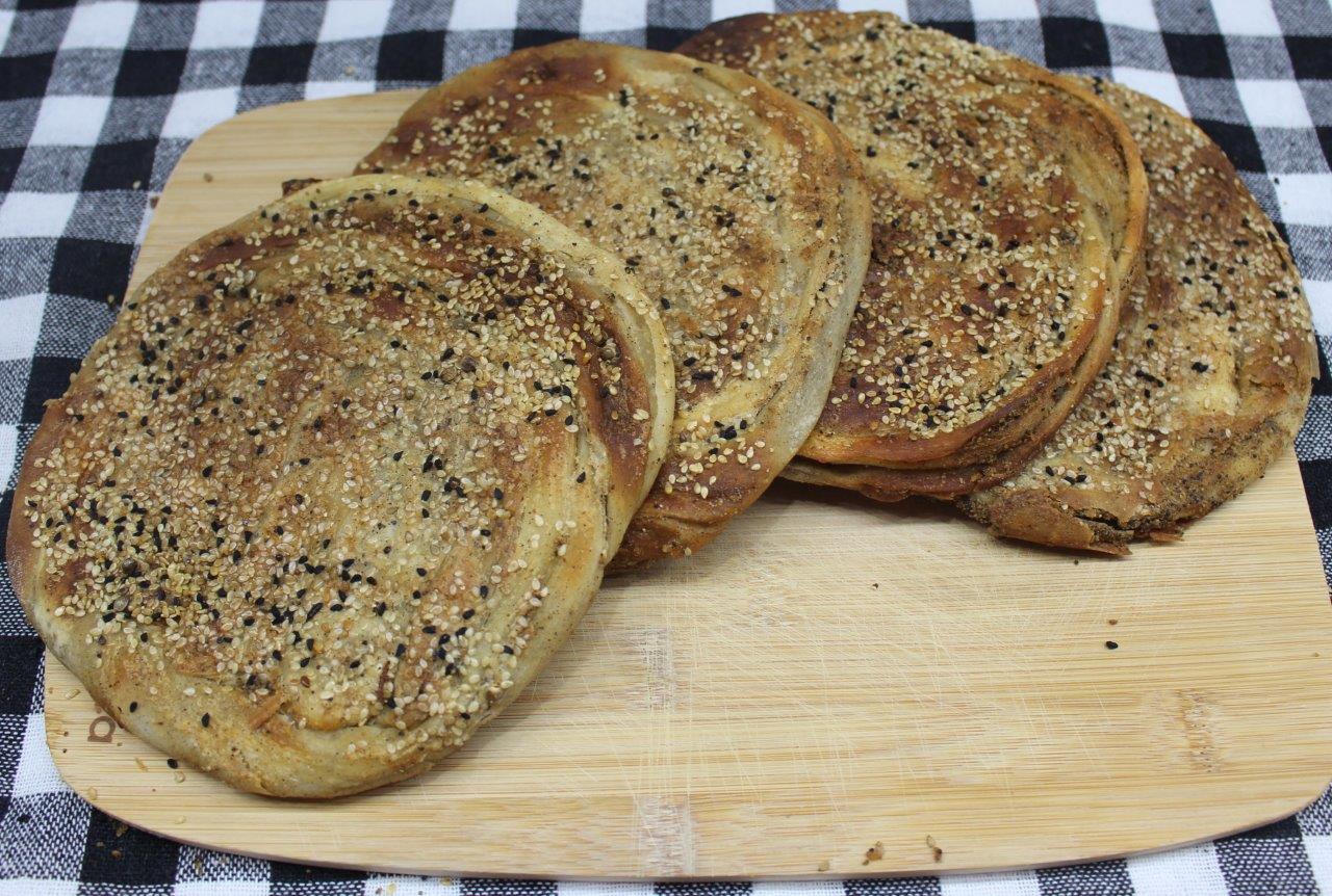 Kadınhanı Kömbesi — yöresel lezzet görseli