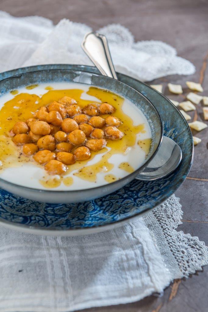 Konya Kikirdekli Kesme Çorbası — yöresel lezzet görseli