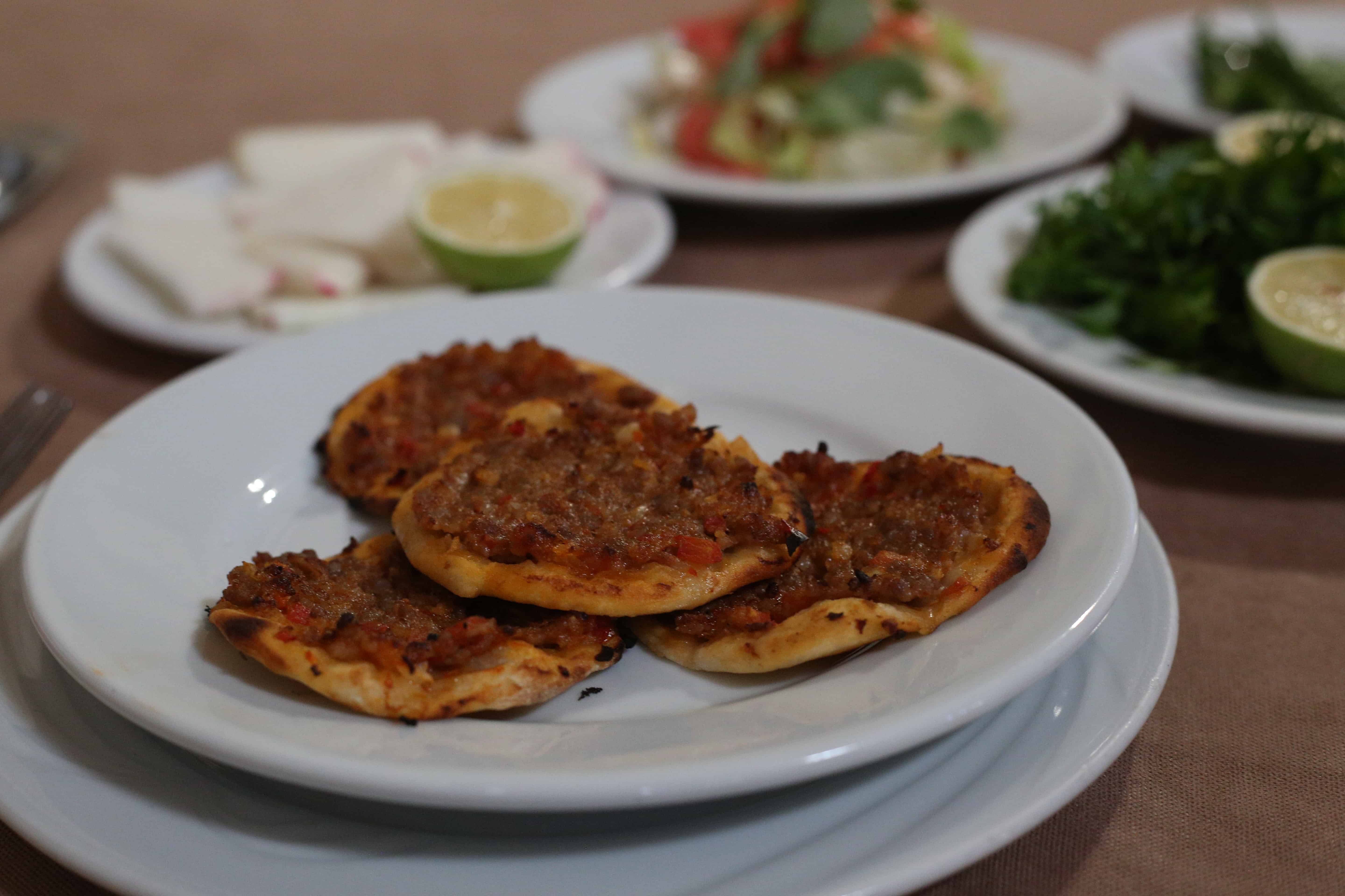 Tarsus Fındık Lahmacunu — yöresel lezzet görseli