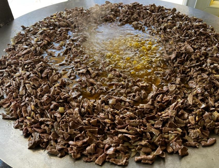 Karahallı Ciğeri — yöresel lezzet görseli